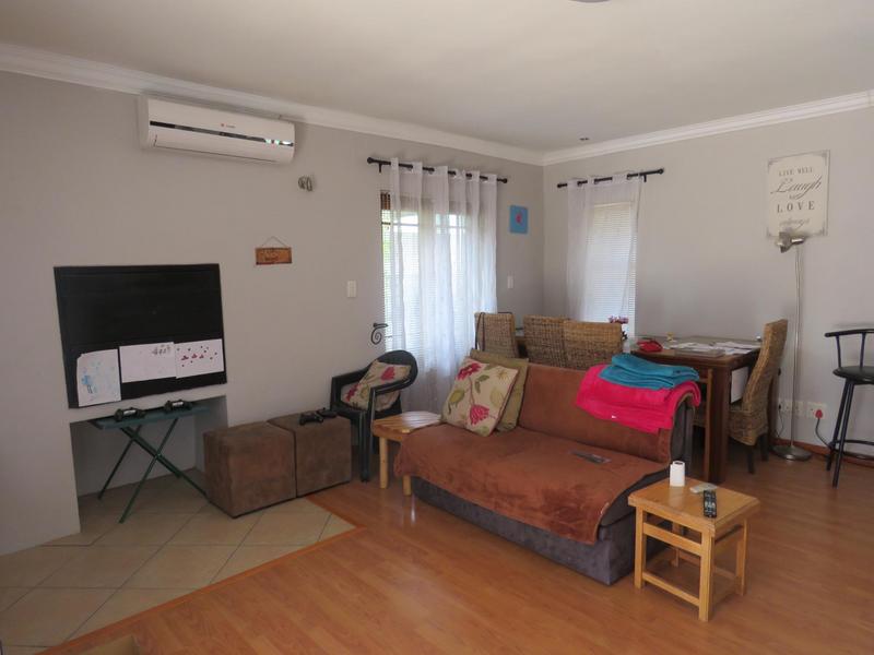 To Let 2 Bedroom Property for Rent in Bracken Heights Western Cape